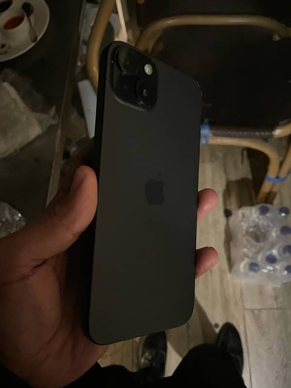 iPhone 15 plus 128GB 100% Health  cycle 146 4