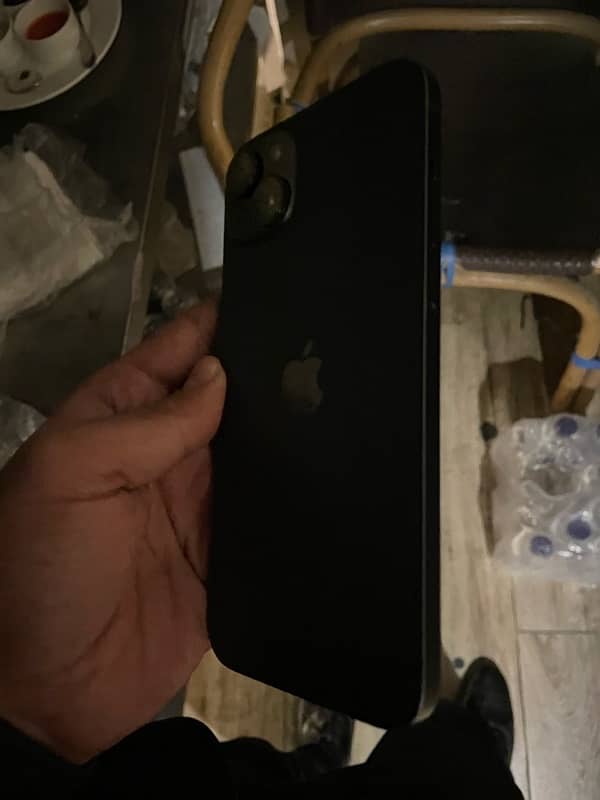 iPhone 15 plus 128GB 100% Health  cycle 146 8