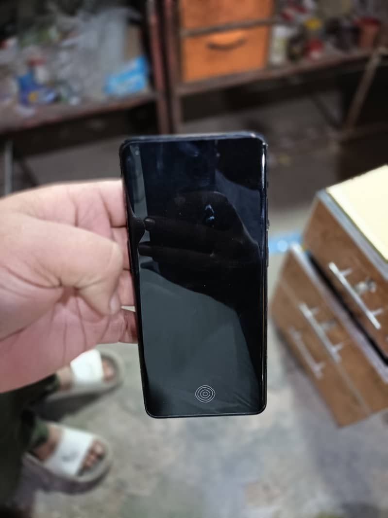 One Plus 9 Pro 4