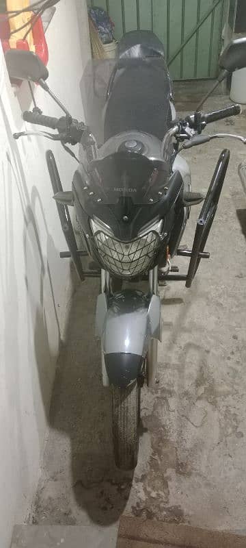 Honda cb 150f 2