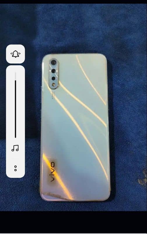 vivo sl with box urgent sale 1