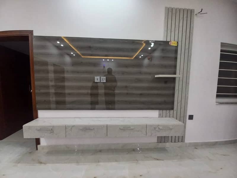 1 Kanal Brand New Luxury Upper Portion For Rent In Police Foundation 3