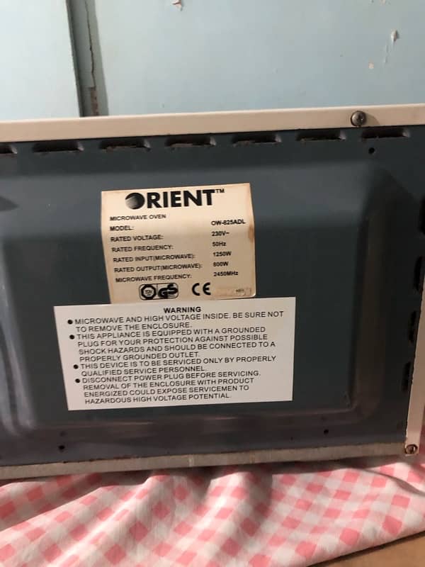 ORIENT MICROWAVE GOOD CONDITON 6