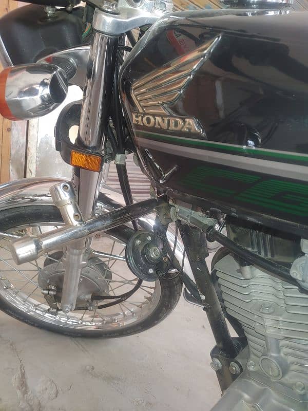 Honda 125cc Self start 24 11