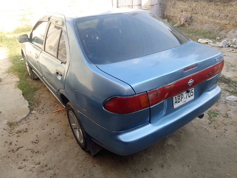 Nissan Sunny 1998 3