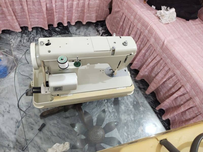 Johnson sewing machine USA 1