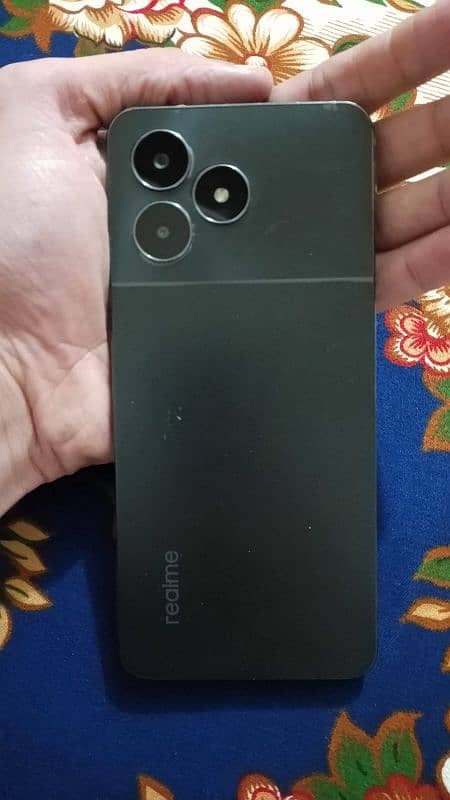 realme c51 4/64 1