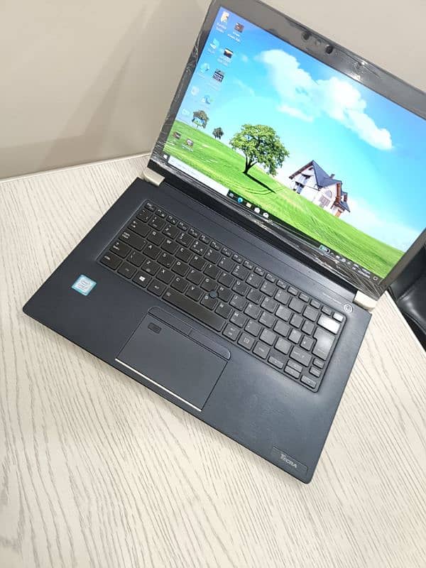 Toshiba Tecra x40 core i7 7th generation 14 inch 1080p touchscreen 6