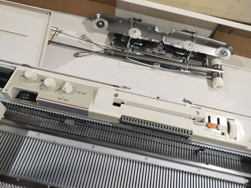 silver knitting machine 5