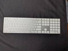 Original Apple Slim Keyboard - Long Life battery