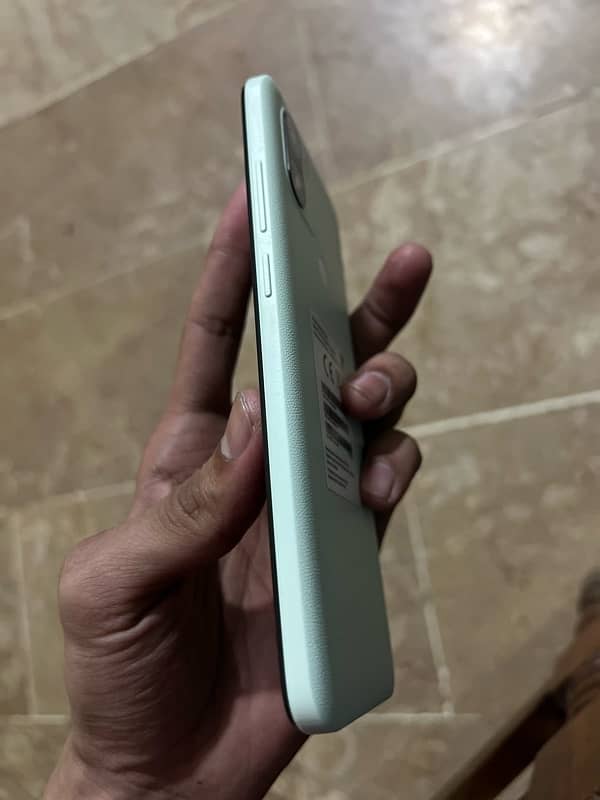 redmi A3+ 4/64 Gb 4