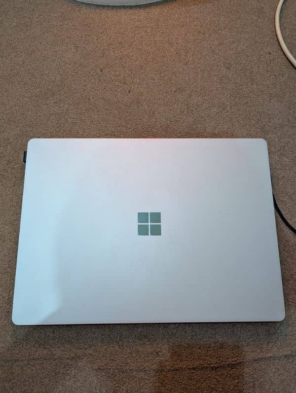 Microsoft surface 2 laptop 3