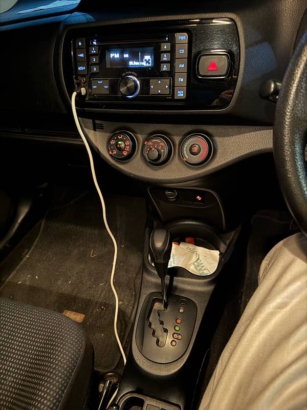 Toyota Vitz 2018 10