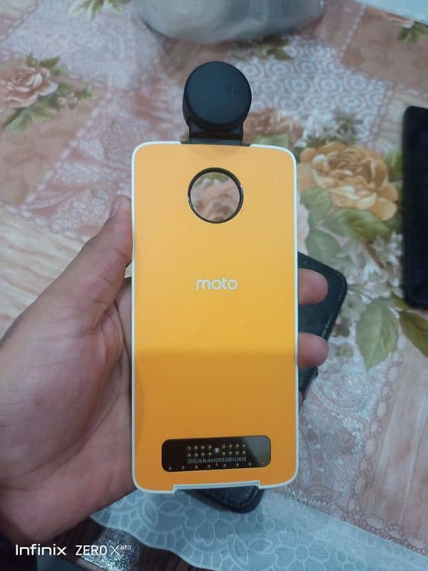 Motorola Z4 5