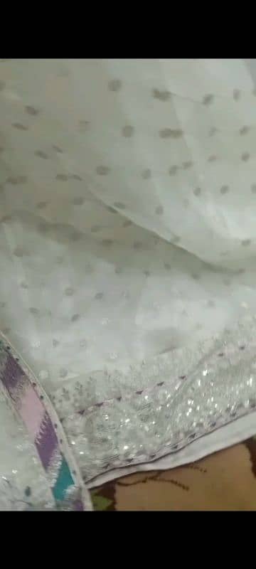 Beautiful embroidery white frok. 3