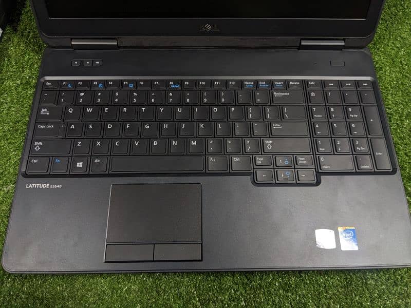 Dell E5540 i5 4th GENERATION  8gb RAM 1