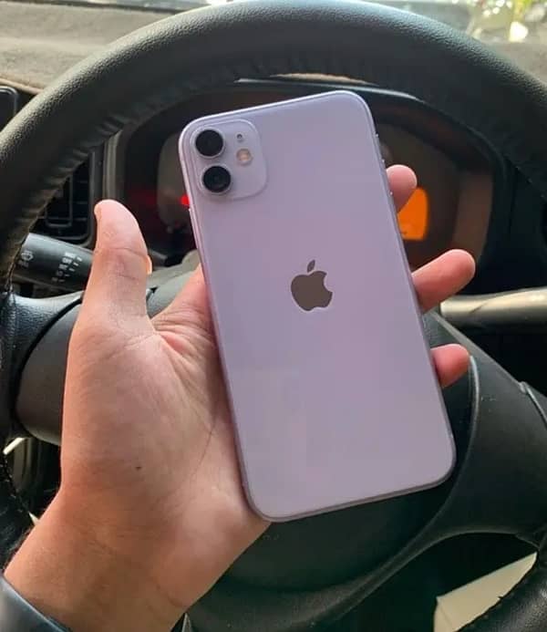 iphone 11 factory unlock 4 mont sim time avaible 0