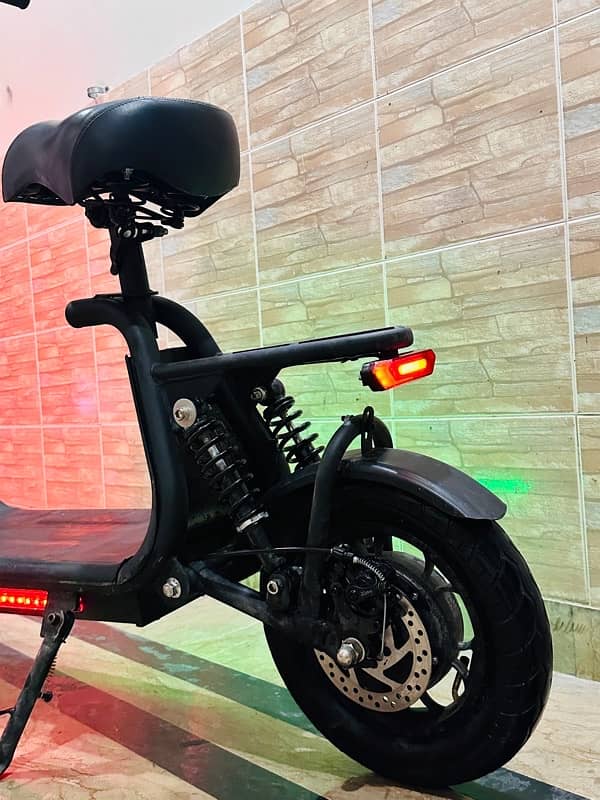 electric scooter 9