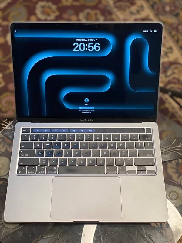 Apple Macbook Pro M1,2020 4