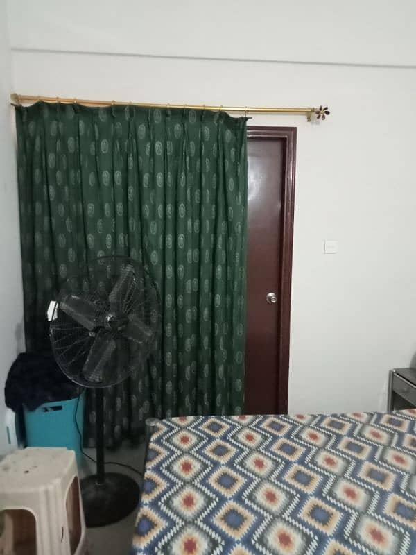 fully furnished room available in dha 1