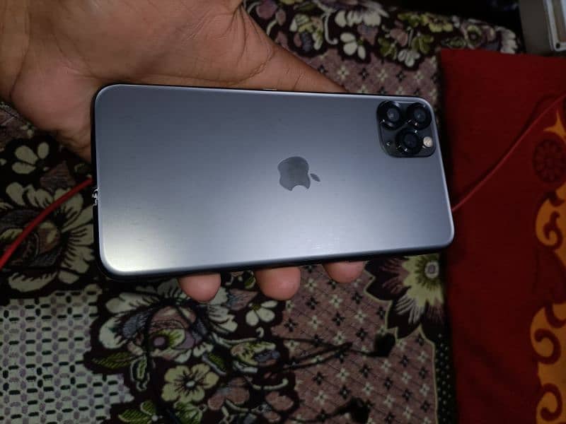 i phone 11 pro max 0