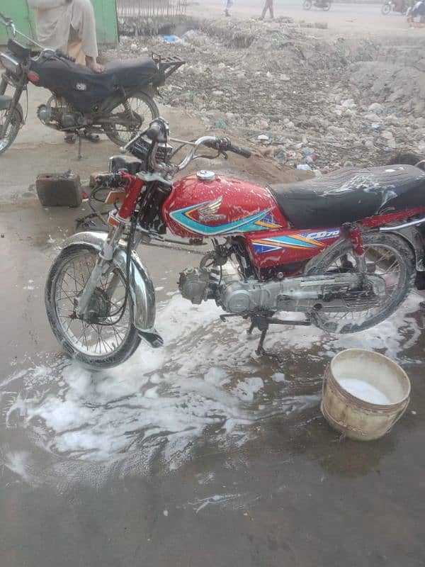 Honda CD 70 original  condition 2019 model multan num 1