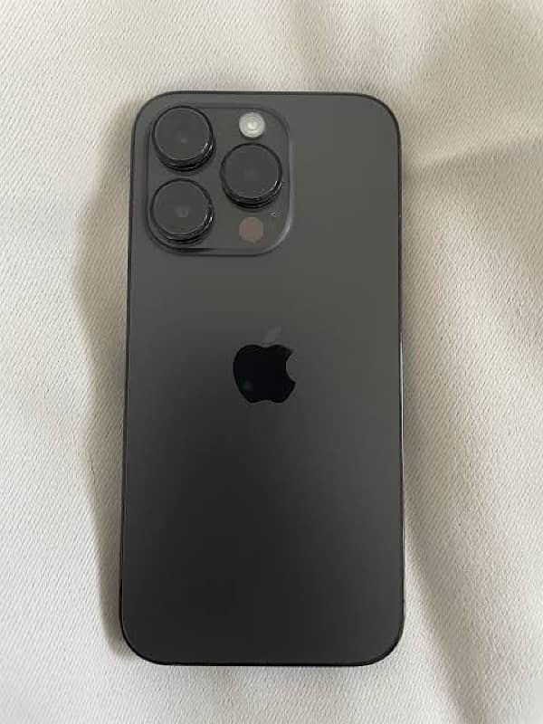 Apple iphone 14 pro 256 PTA 0