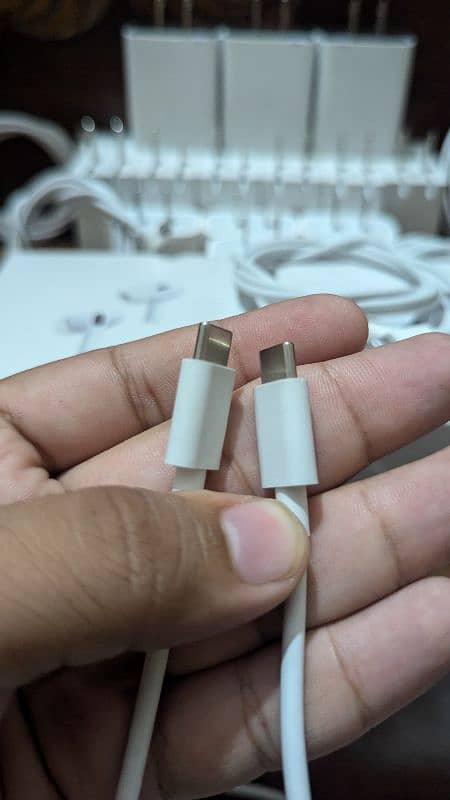 apple and Pixel Orignal Accessories 9