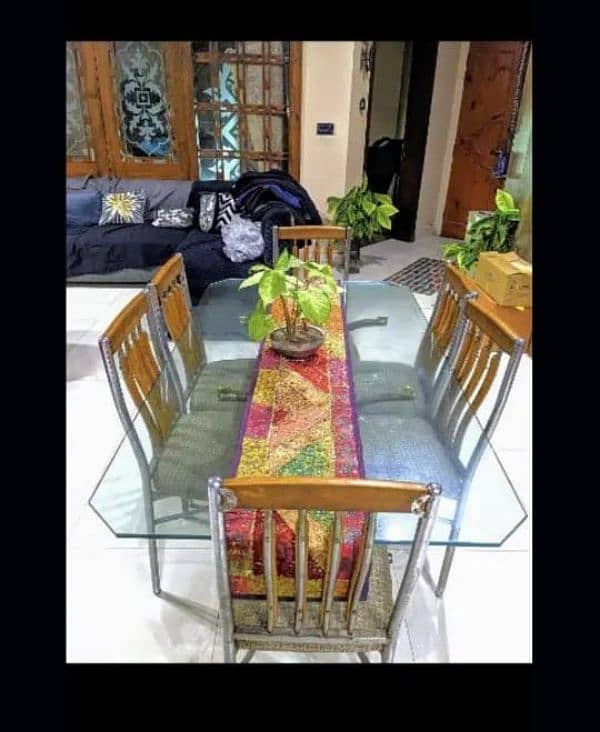 Dining Table For Sale negotiable 0