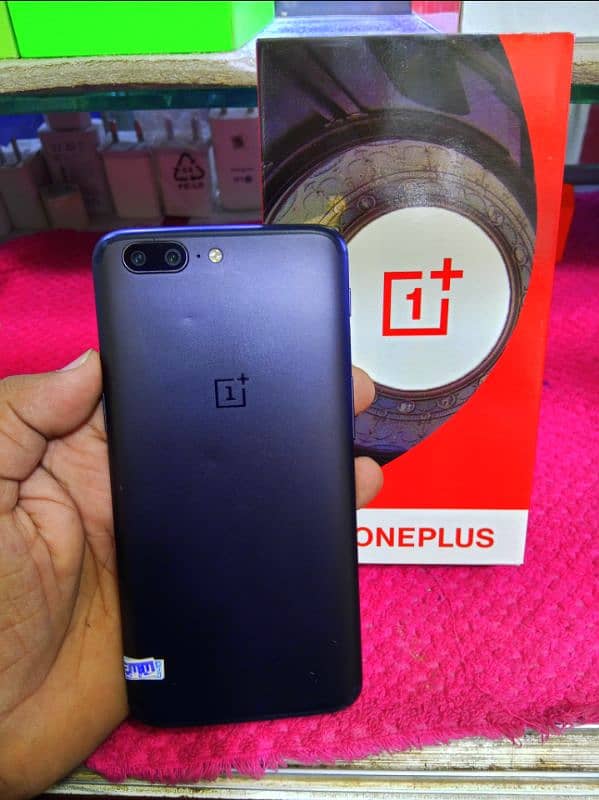 oneplus 5 8/128 2