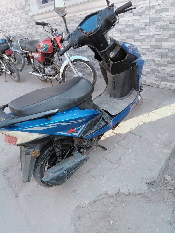 Cygnus Scooty 125cc imported 1