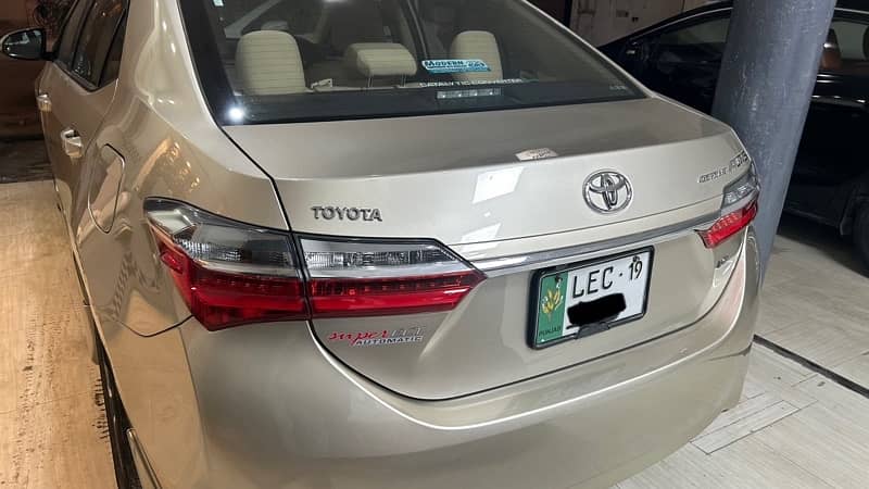 Toyota Corolla Altis 2019 1