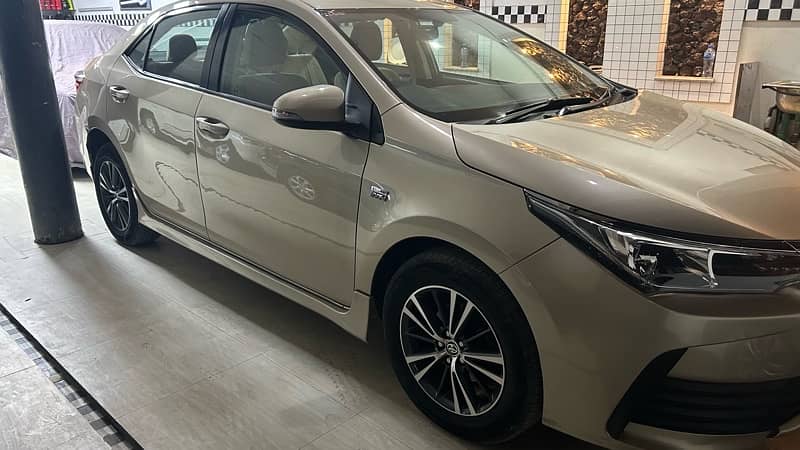 Toyota Corolla Altis 2019 5