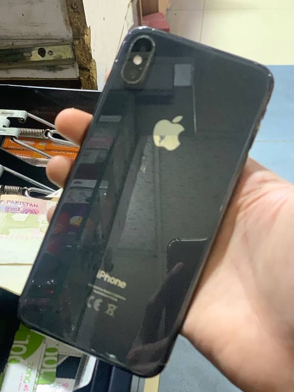 i phone xs max 64gb 0