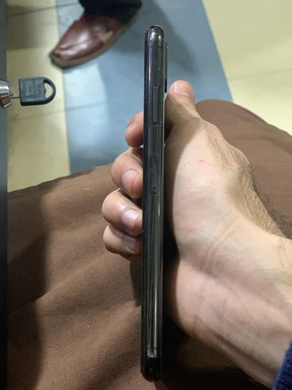 i phone xs max 64gb 3