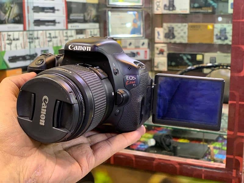 dslr camera canon 600d kit lens 18/55 WhatsApp number  03212306356 0