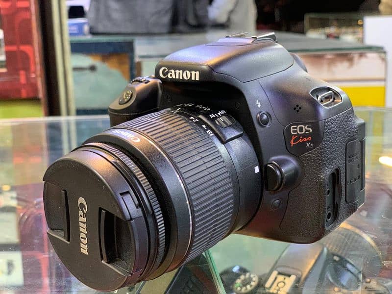 dslr camera canon 600d kit lens 18/55 WhatsApp number  03212306356 3