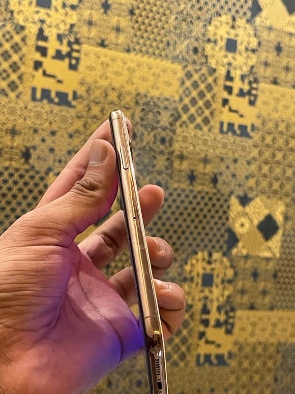 IPhone 11 Pro Max 256Gb PTA approved Golden Color 10