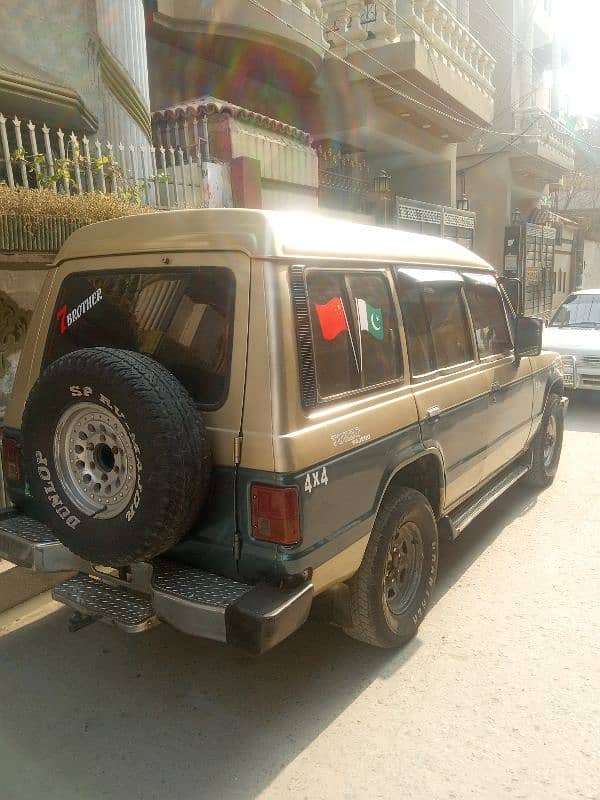 Mitsubishi Pajero 1987 exchange 0