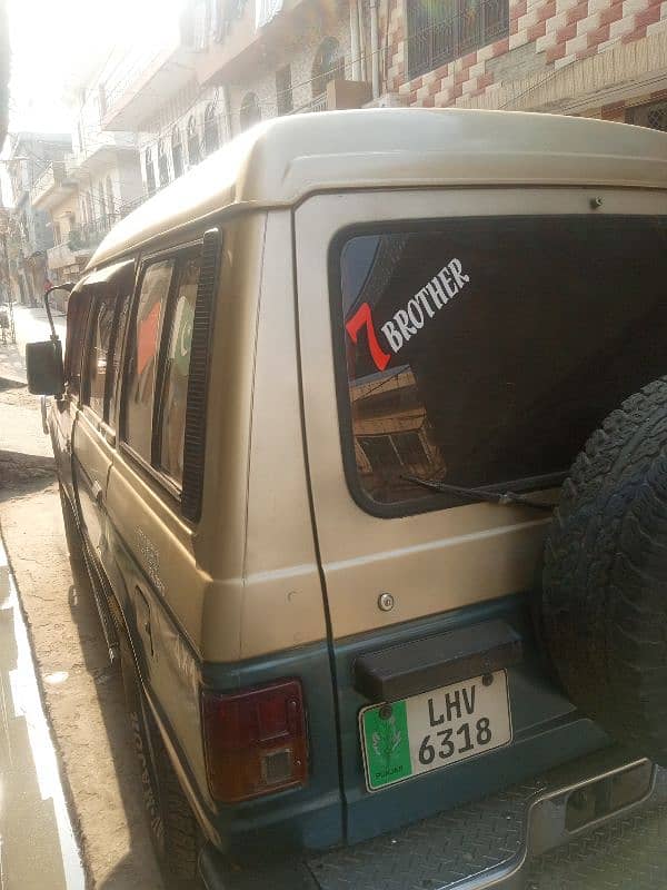 Mitsubishi Pajero 1987 exchange 7