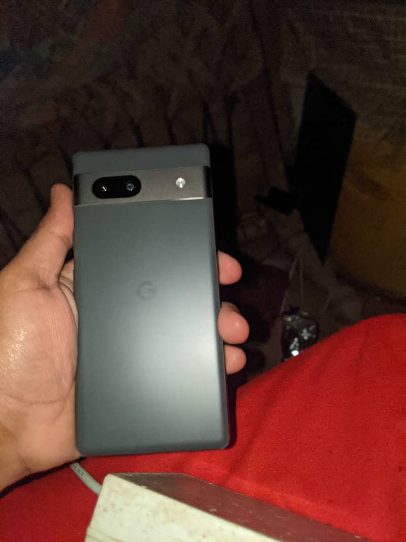 Google Pixel 7a 4