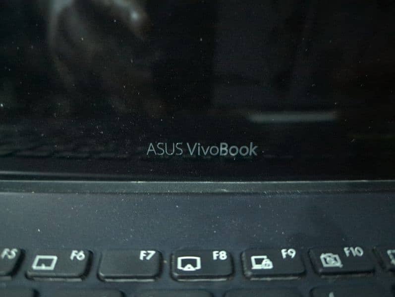 Asus vivobook 14 , 16gb ram 256gb nvme 0