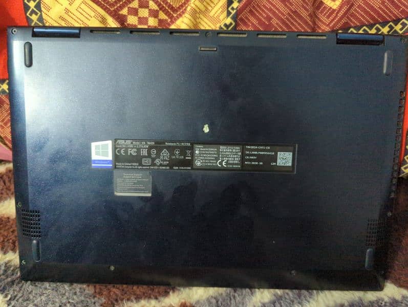 Asus vivobook 14 , 16gb ram 256gb nvme 3