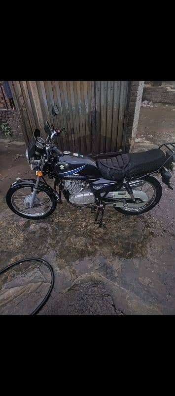 Suzuki GS 150 new condition modal 2023 10