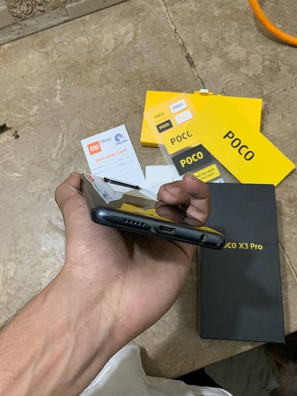 poco x3pro 8/256GB with box and original 33w fast charger 5