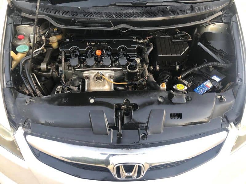 Honda civic 2011 manual with sunroof /stage one tune pops n bang tune 2