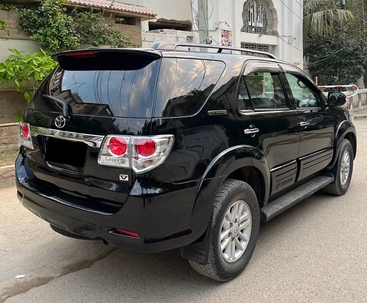 Toyota Fortuner 25th Anniversary Edition 0