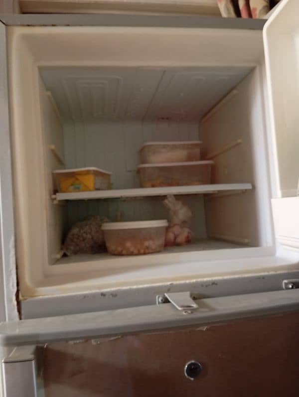 Dawlance Refrigerator for sale 7