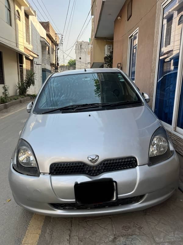 Toyota Vitz 1999 model 2006 import 0