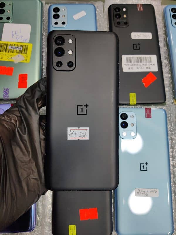 ONEPLUS 9R 10/10 8/128 8/256 12/256 AVAILABLE 3